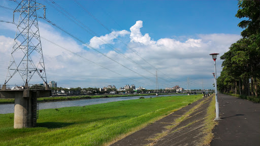 盐水溪北岸河滨公园
