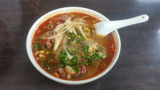 A Zhong Yue style traditional beef river meal