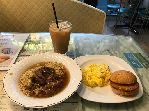 源记粉面茶餐獾厅
