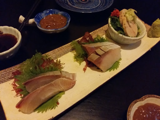 髭