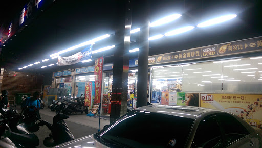 全联福利中心Pxmart(台中民权博馆店)