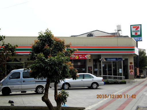 7-ELEVEN 猴探井门市