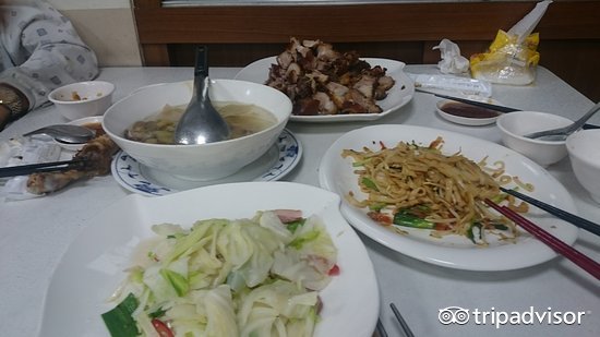 熊家万峦猪脚车城店