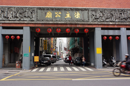 Secret bistro秘密小酒馆
