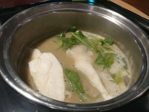 老先觉麻辣窑烧锅(金山店)