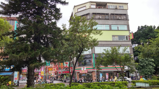 7-ELEVEN 新东育门市