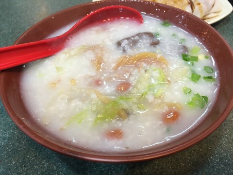 潮城烧腊粥店