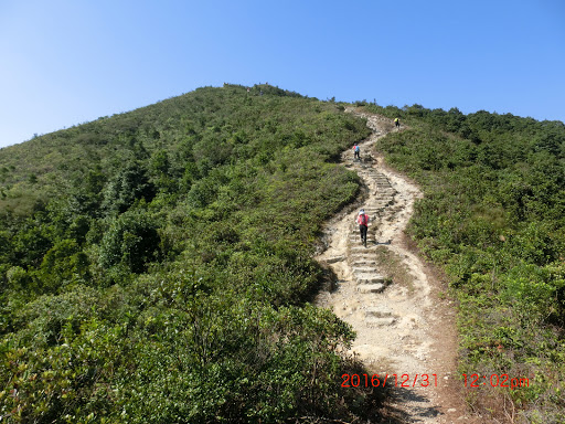 牛耳石山