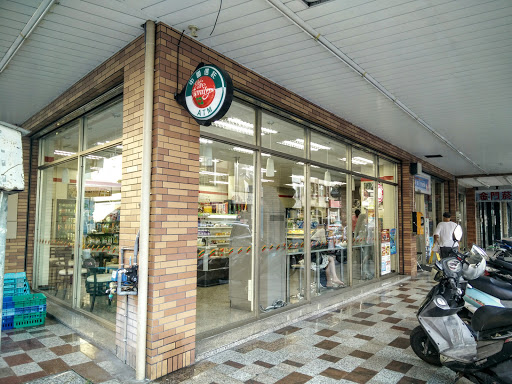 7-ELEVEN 冈燕门市