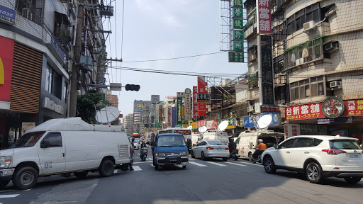 麦当劳-中和景新店
