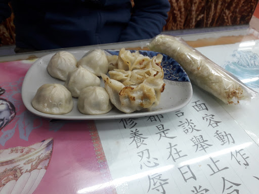 缨延平滷肉飯