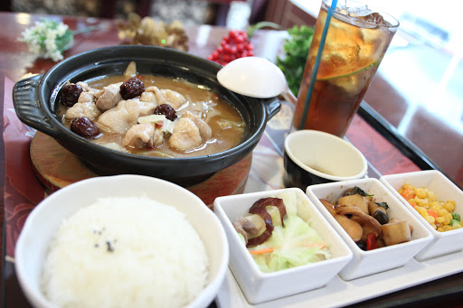 茶自点复合式餐饮