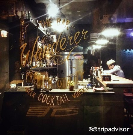 The Bar - Wanderer