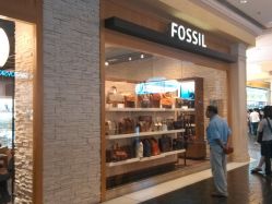 Fossil(新八佰伴店)