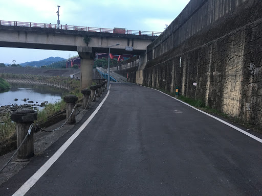 景美溪河堤步道