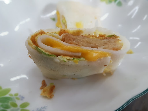 早点来 超软Q河粉蛋饼