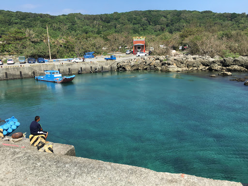 垦丁香蕉湾渔港海景