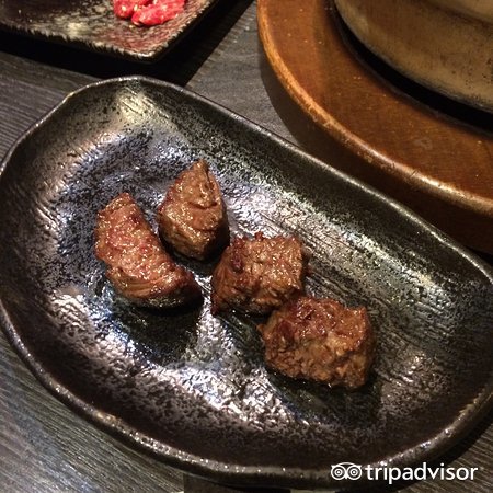 MOE燃炭火烧肉