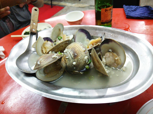 老王平价海产店
