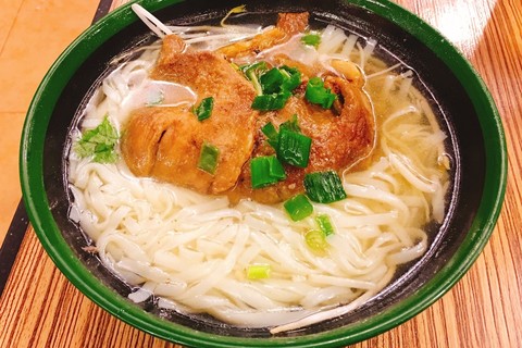 小巴黎越南餐厅