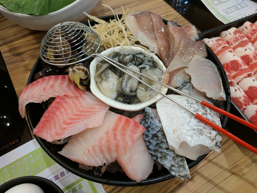 鼎川霖锅物(青云店)