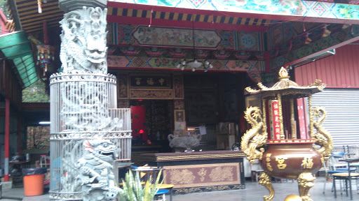 土地公(中福宫)