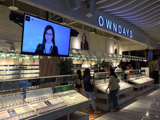 OWNDAYS ATT 4 FUN店