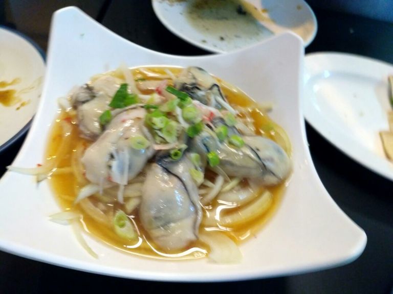 雄出没岩烧生蚝