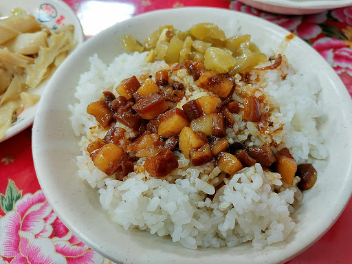 第一碗卤肉饭竹北店