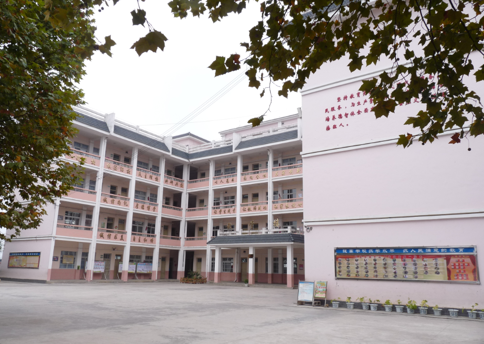 凯里封闭式学校小学图片