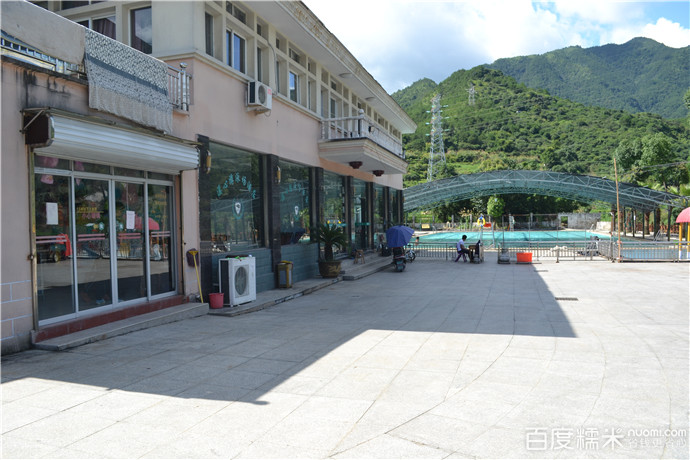 永嘉桥头溪心游泳场