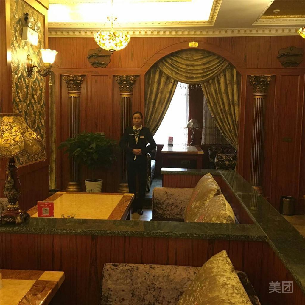 都市港湾中西餐厅