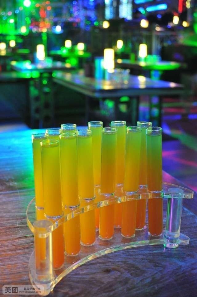 菲比酒吧(广丰北路店)