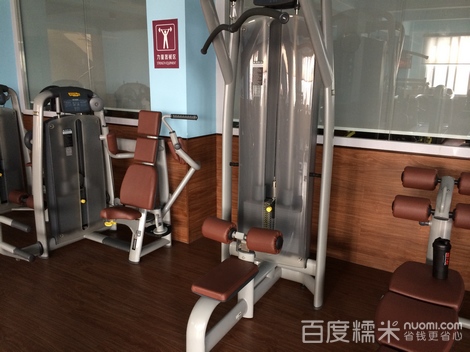奔达游泳馆