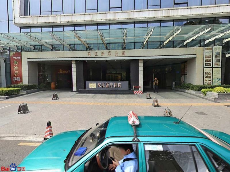 珠江新城公寓泳池