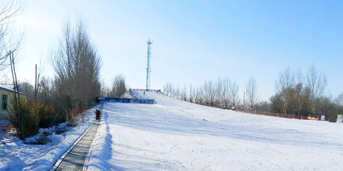 飞天滑雪场