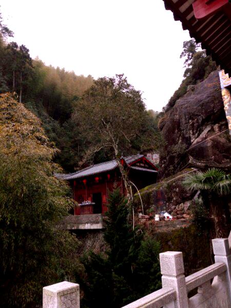 芹岩古寺