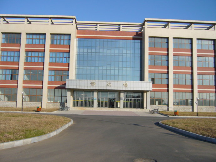 地址(位置,怎么去,怎么走):  辽宁省葫芦岛市兴城市昆仑东路