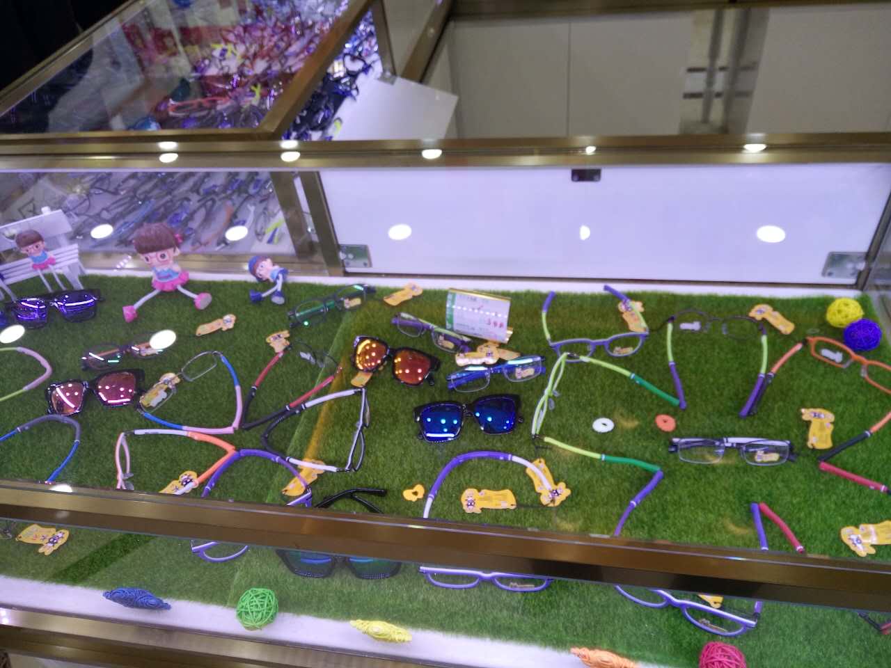 大明眼镜(东大街店)