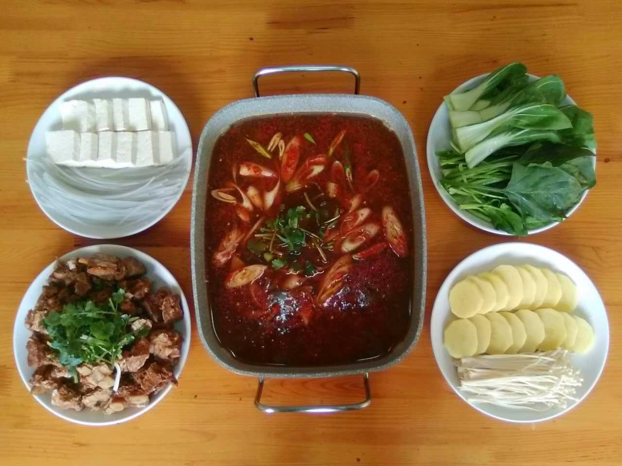 山城牛排火锅