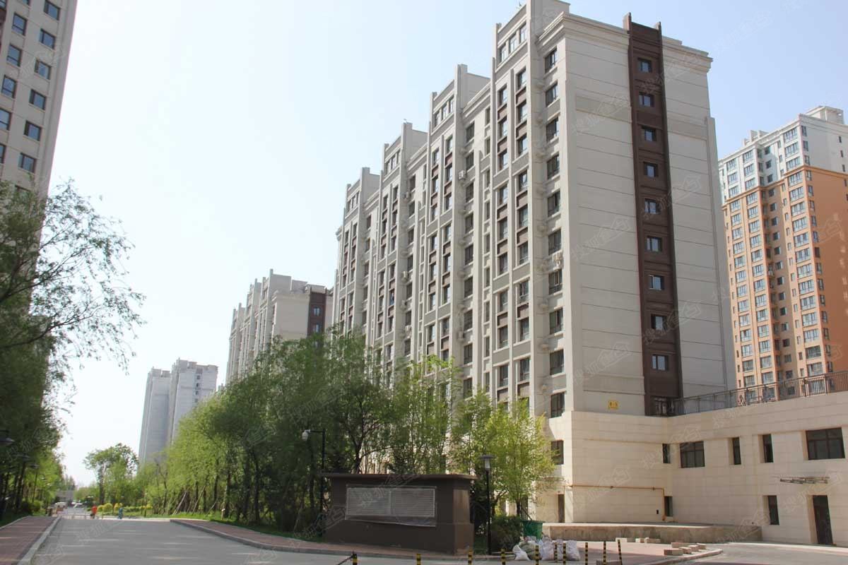 群力家园-F区