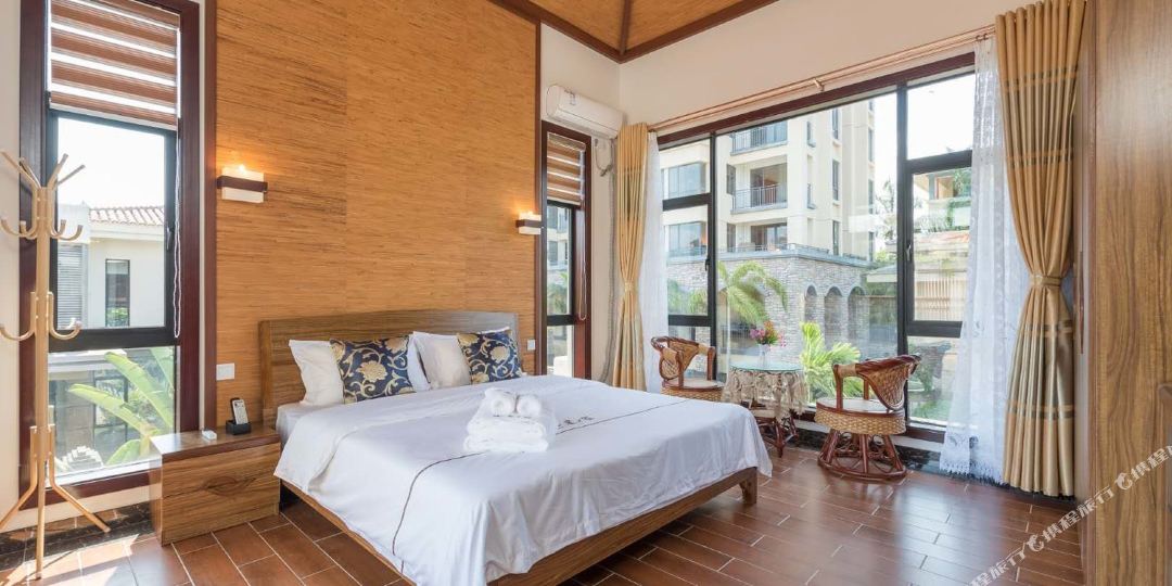 e家度假别墅(万宁兴梅大道店)