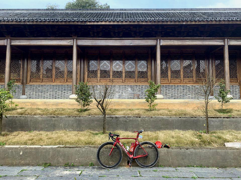 耕香寺