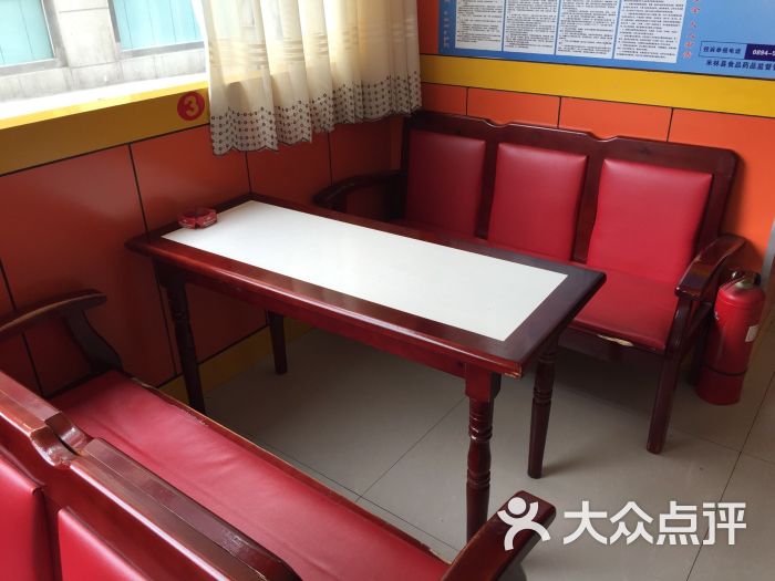 一饮相思美食城(米林店)