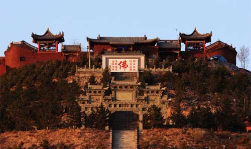大同市火山群昊天山-昊天寺
