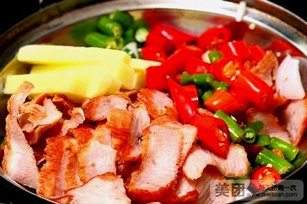 唐巢食府(靖海公园店)