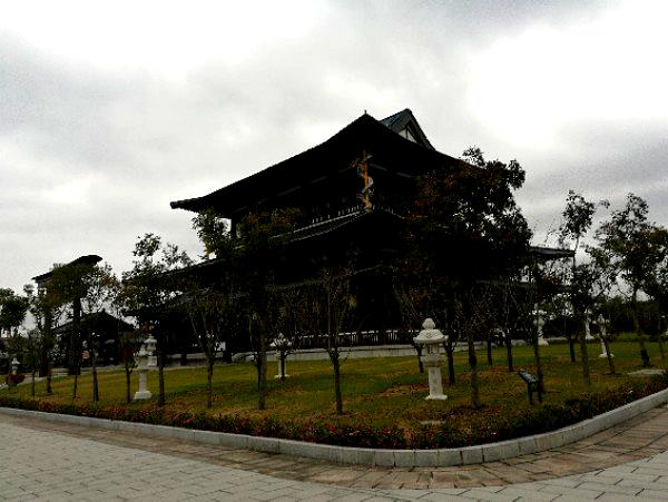 日本寺院(樱花园)