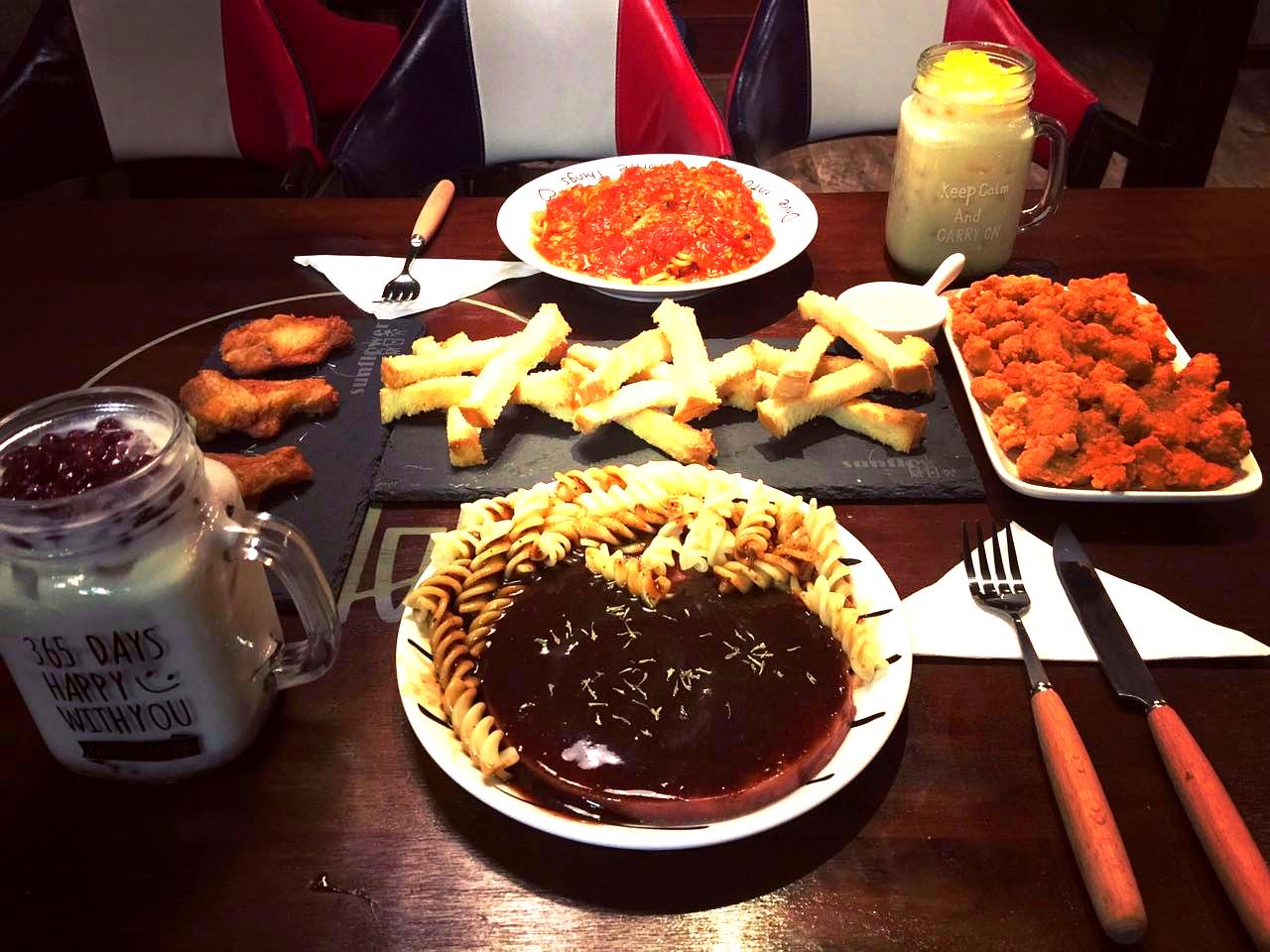 向日葵餐厅酒吧(花园路店)