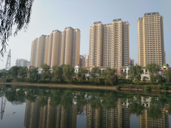和建巴厘岛销售中心(滨河路二段店)