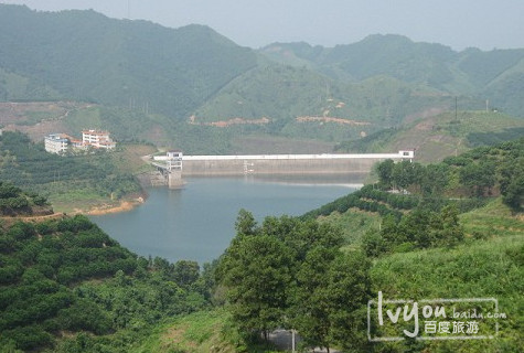 阳江市阳春市圭岗镇那柳村委会茅田村